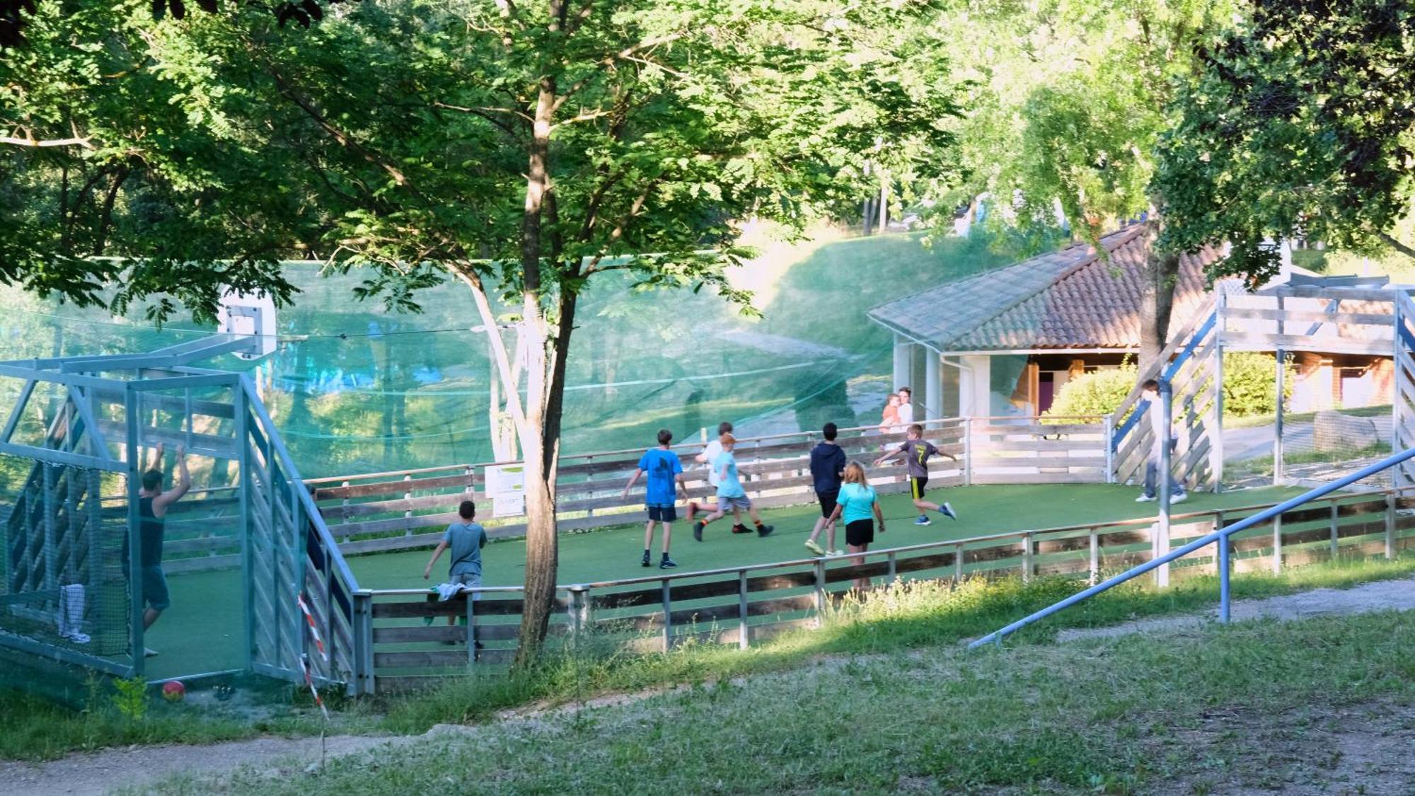 Camping Le Couriou Recoubeau-Jansac Exterior foto