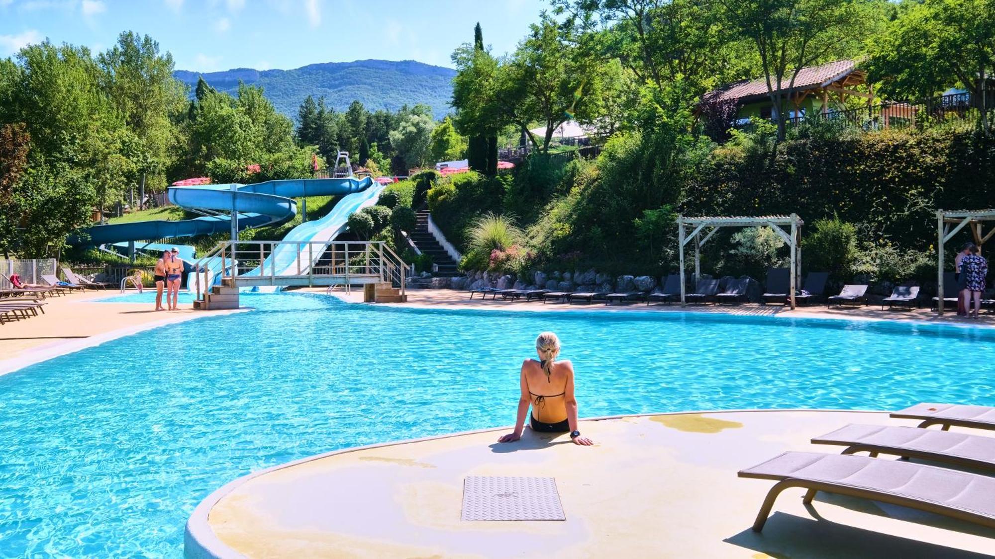 Camping Le Couriou Recoubeau-Jansac Exterior foto